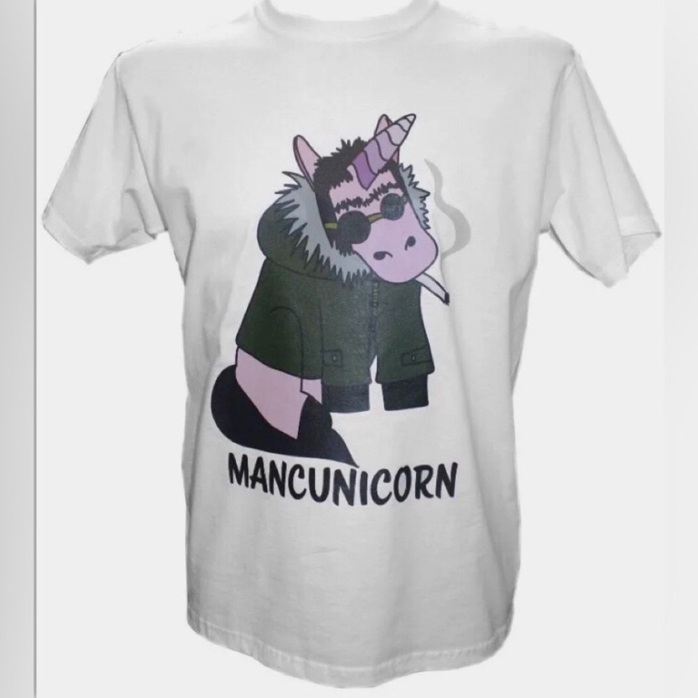 Mancunicorn Tshirt Unisex Sz L Liam Gallagher OASIS inspired Manchester UK NEW